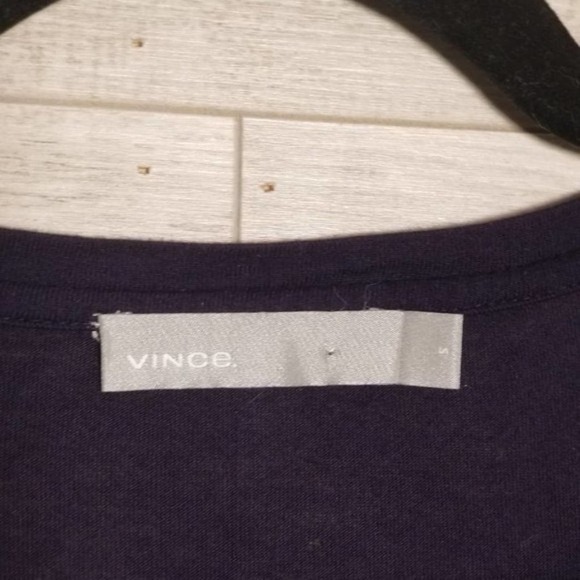 Vince Women's Oversized Short Sleeve V-Neck T-Shirt Navy Blue Size Small - Picture 4 of 7